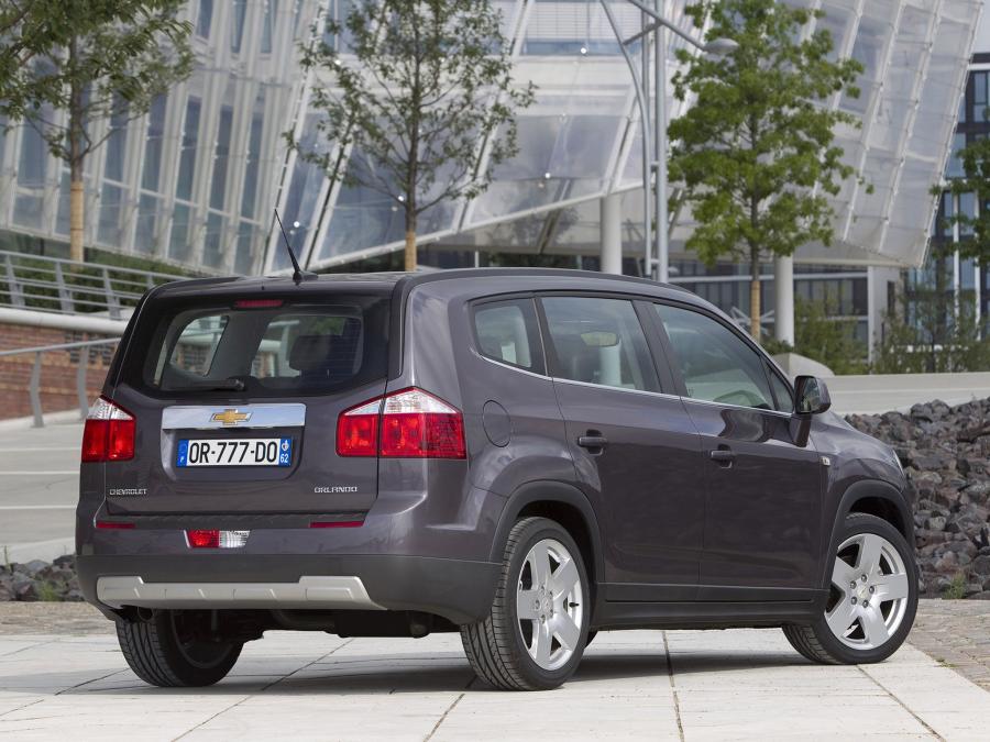  Chevrolet Orlando 2010 года  (фото 33 из 41)